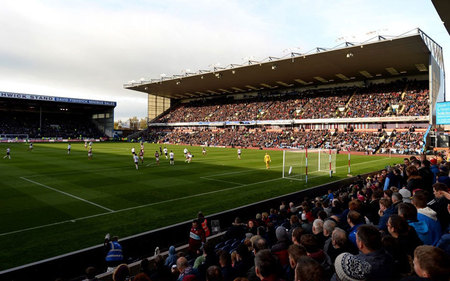 在执教广州 在执教广州